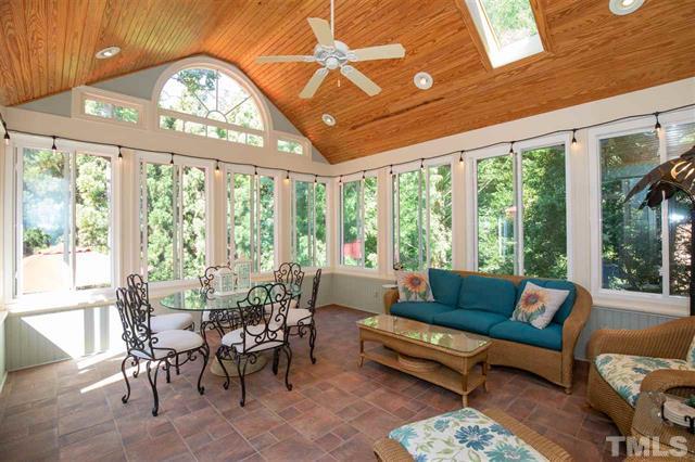 Three season Sun Room