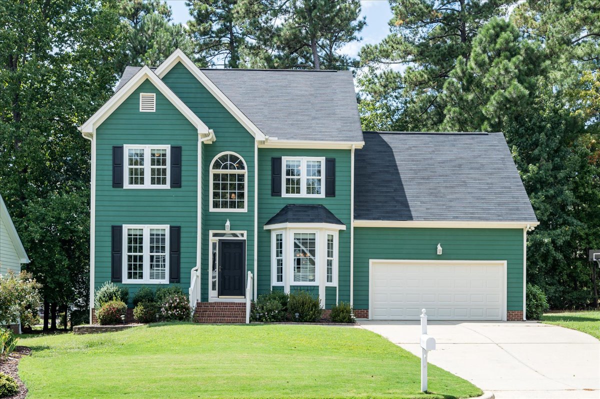 Rustic Wood Lane exterior